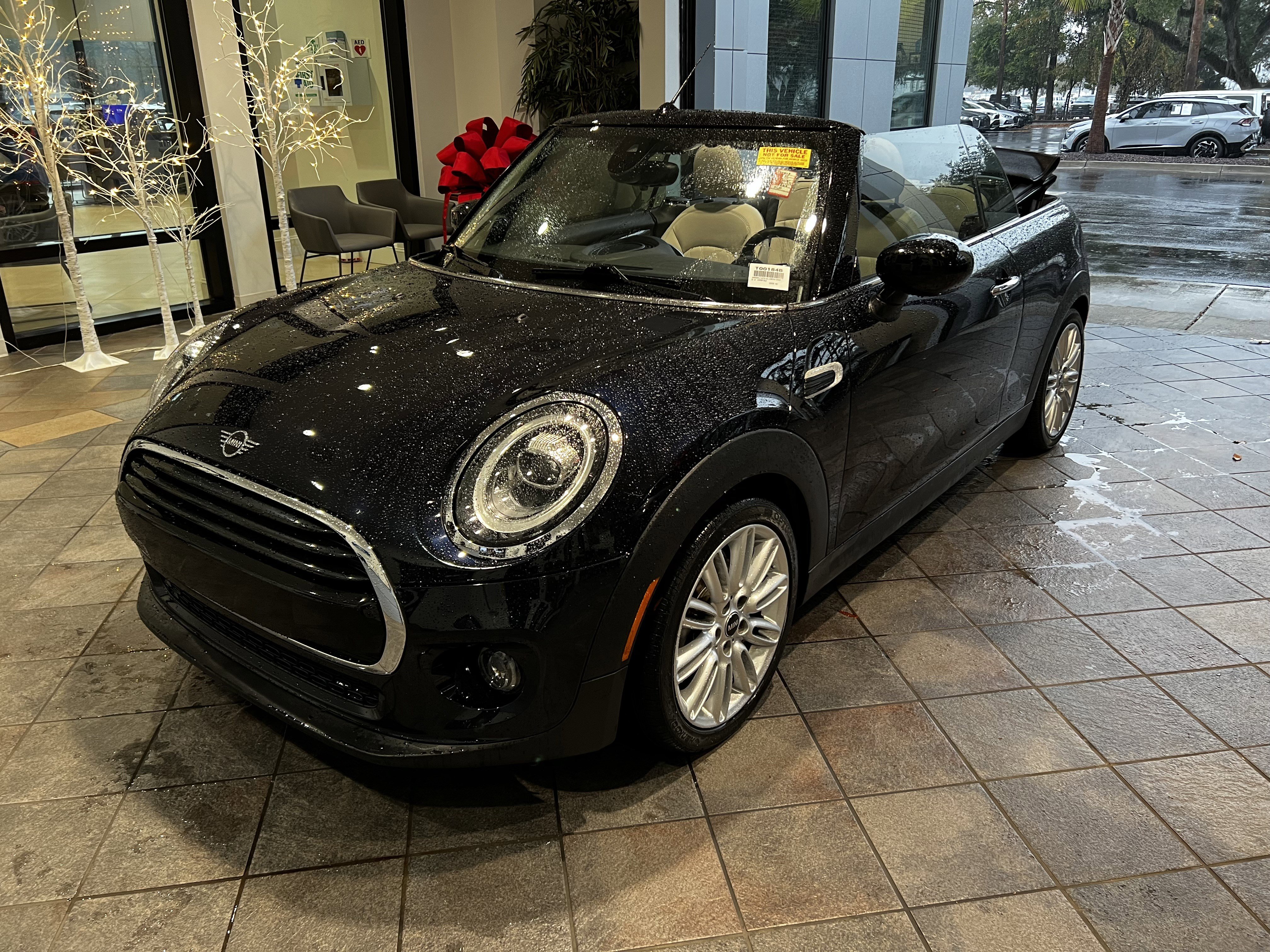 Used 2020 MINI Cooper Convertible image 44
