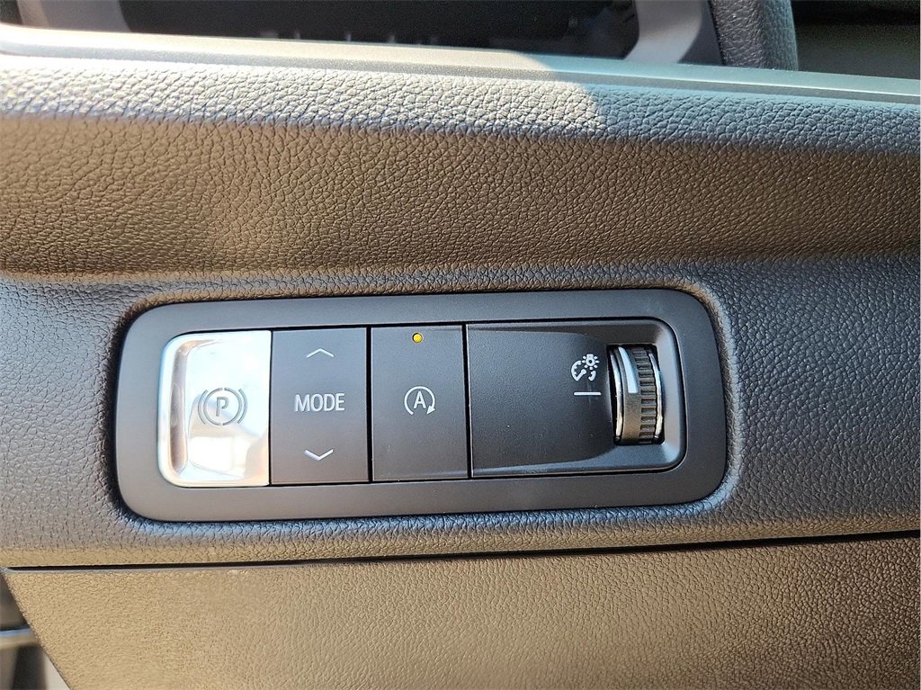 New 2026 Chevrolet Traverse LT w/ LPO, Floor Liner Package image 16