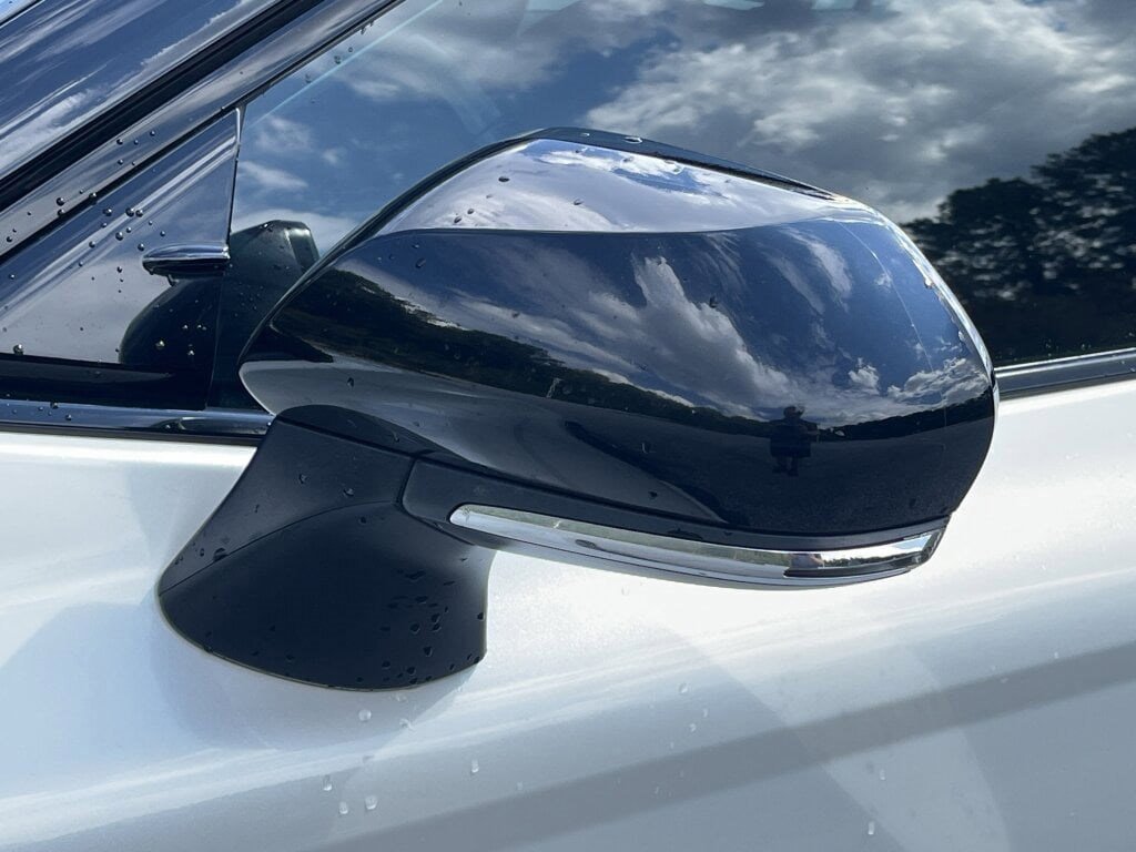 Used 2020 Toyota Camry XSE image 31