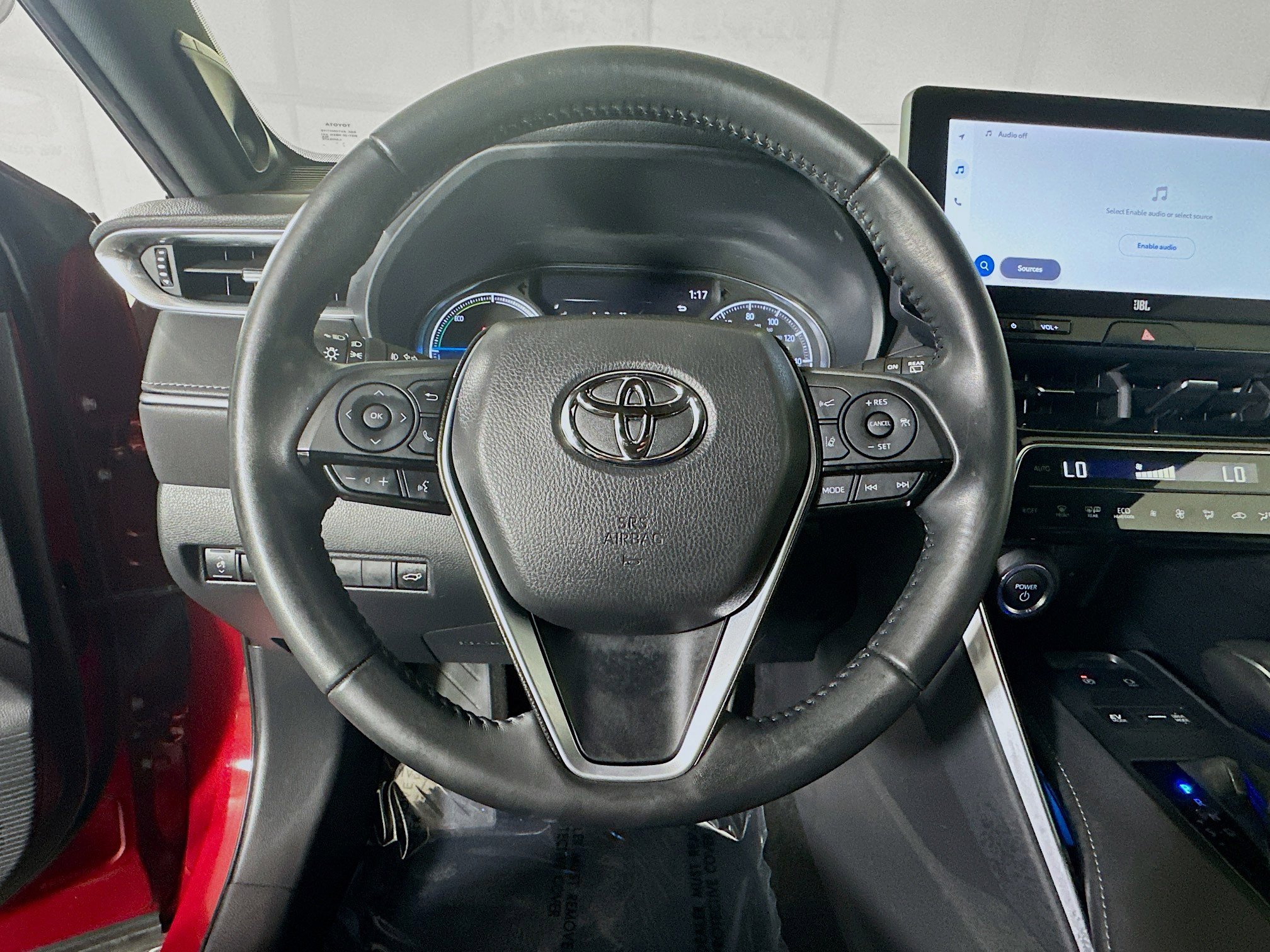Used 2024 Toyota Venza XLE AWD/4WD image 15