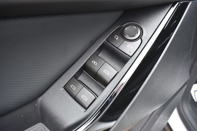 New 2026 Chevrolet Equinox LT image 13