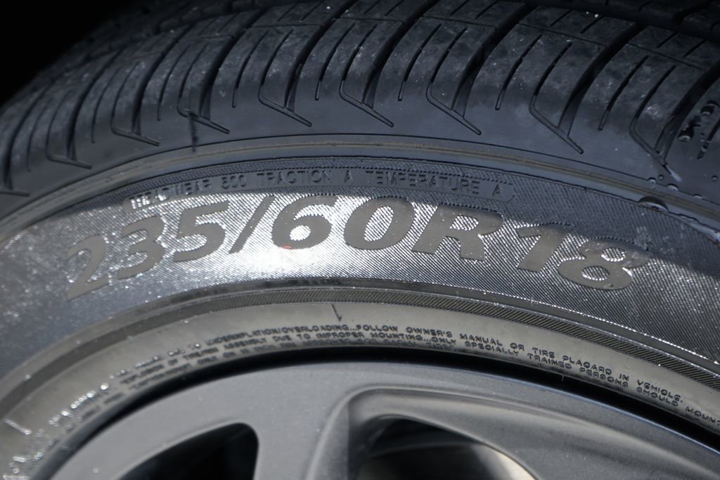 Used 2022 Chrysler Pacifica Limited w/ S Appearance Package FWD image 45