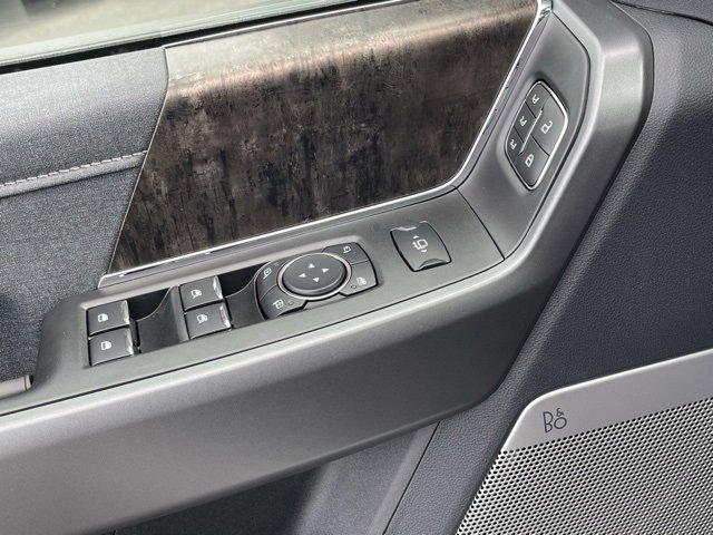 New 2025 Ford F350 Lariat w/ Lariat Ultimate Package image 23
