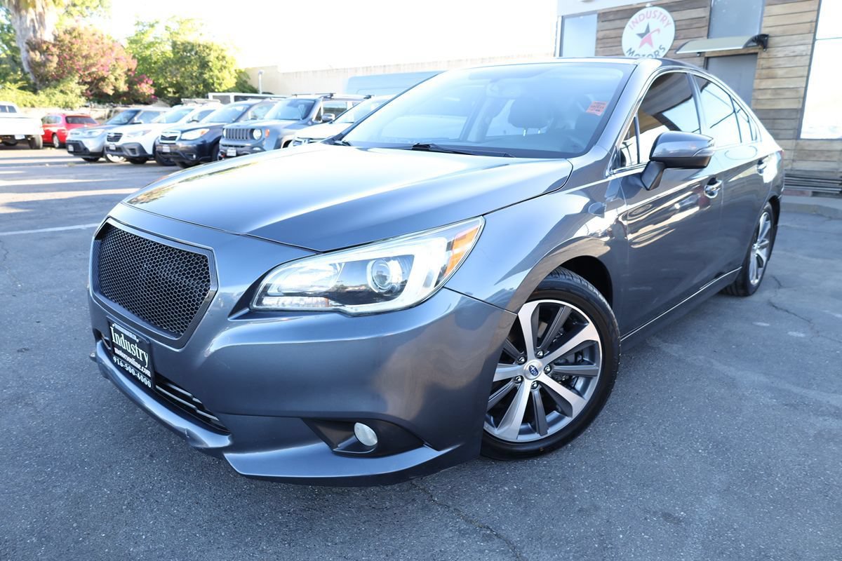 Used 2017 Subaru Legacy 3.6R Limited w/ Popular Package #4 AWD/4WD image 2