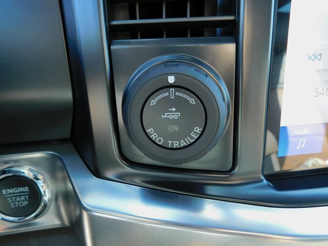 New 2026 Ford F250 King Ranch w/ Chrome Package image 34