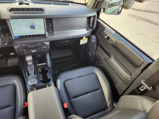 New 2025 Ford Bronco Badlands image 12