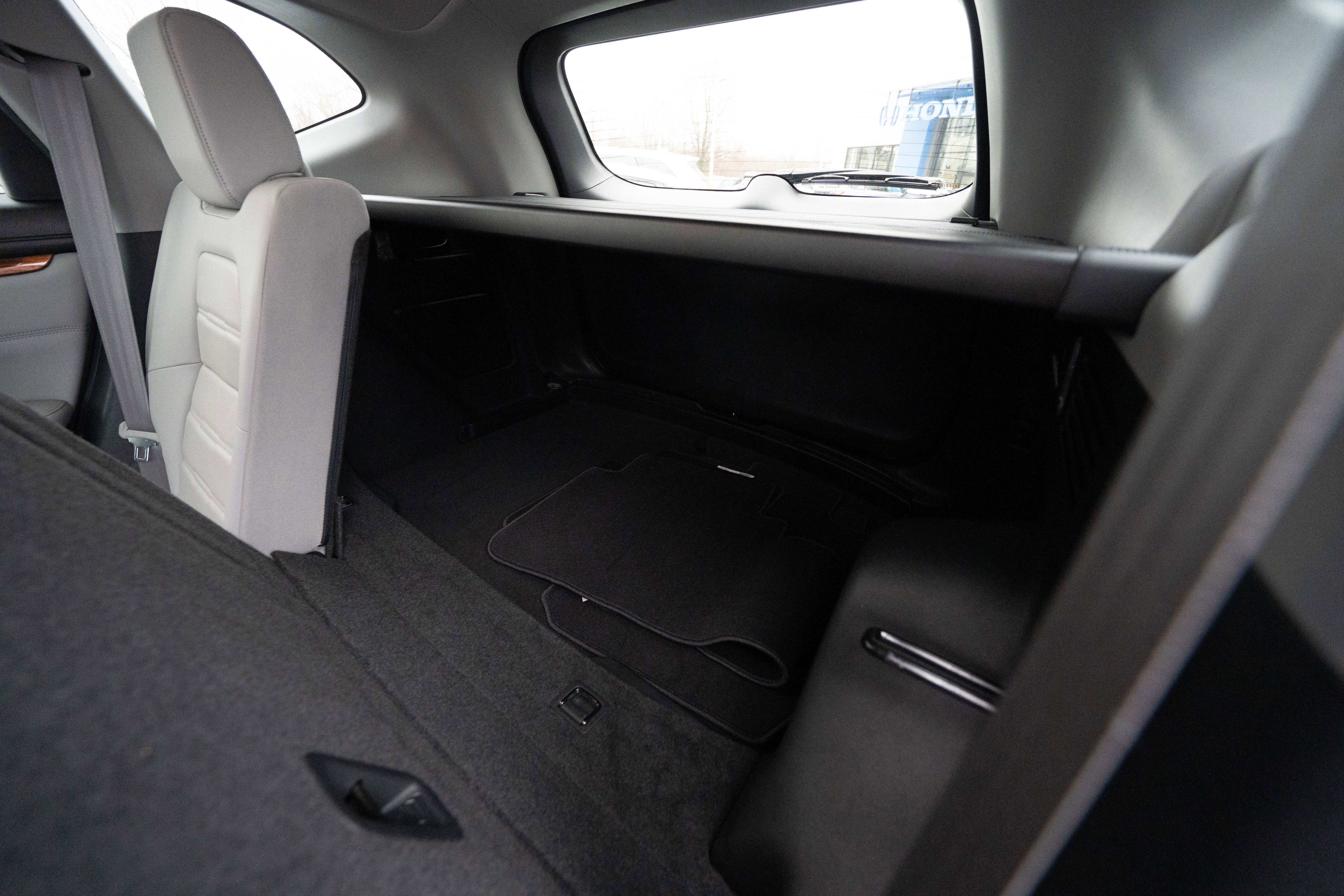 Used 2022 Honda CR-V Touring image 24