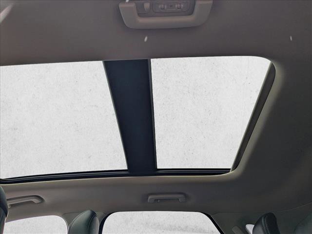 Used 2018 Ford Edge SEL w/ Equipment Group 201A FWD image 20