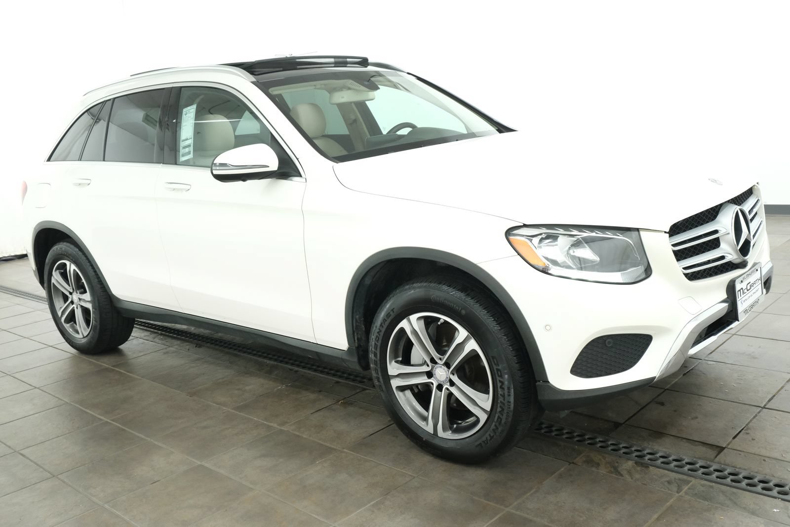 Used 2017 Mercedes-Benz GLC 300 4MATIC image 6