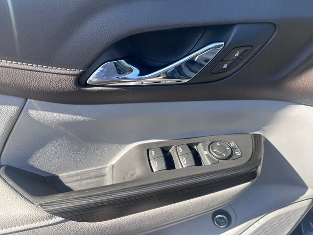 Used 2019 GMC Acadia SLT FWD image 16