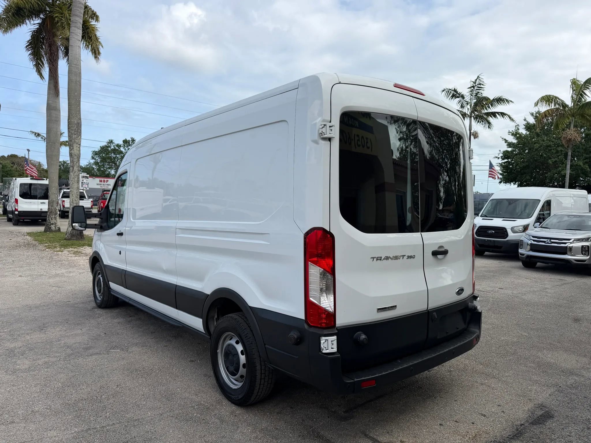 Used 2017 Ford Transit 350 148 Medium Roof w/ Interior Upgrade Package RWD image 3