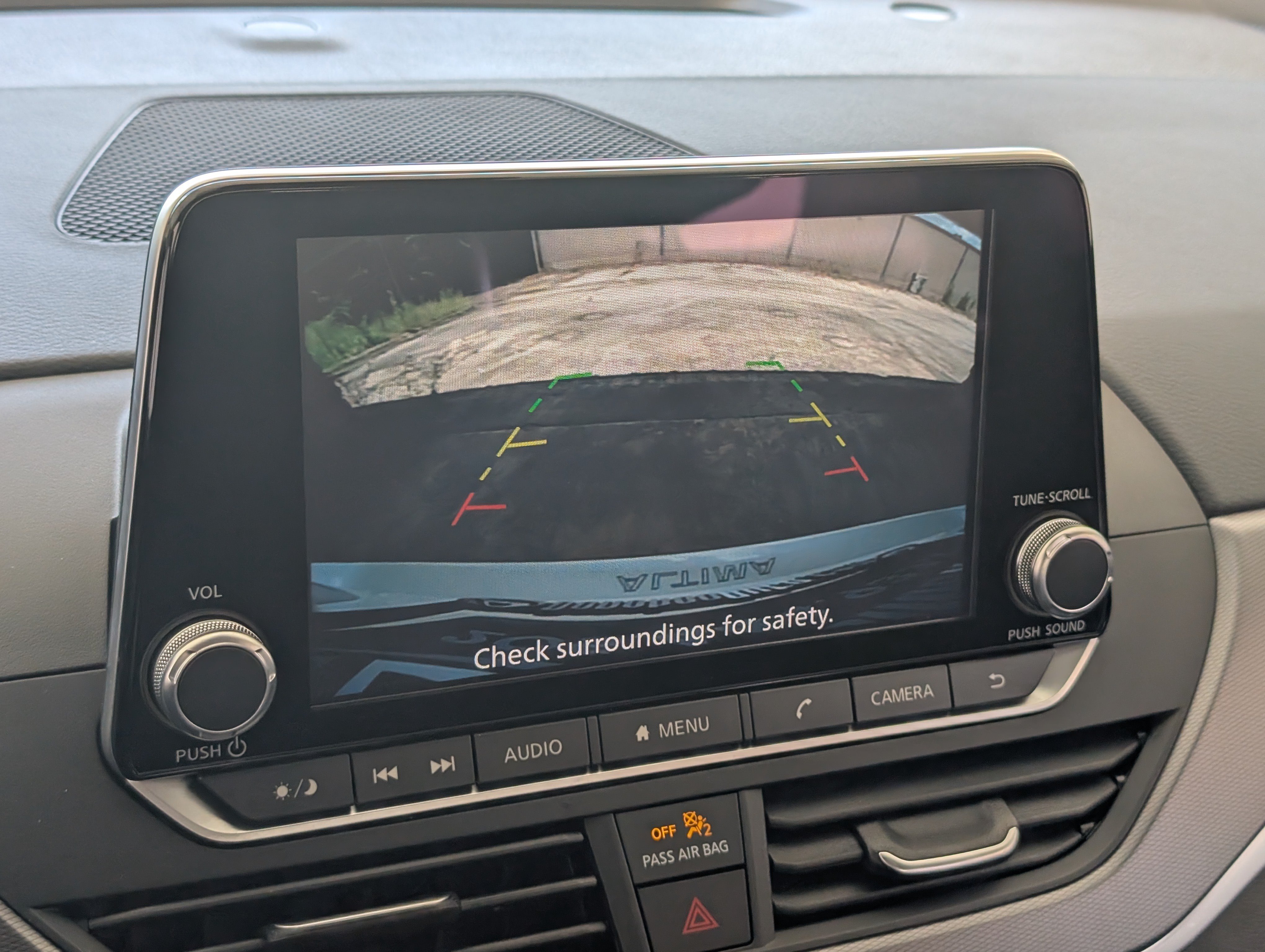 Used 2025 Nissan Altima 2.5 SR FWD image 27