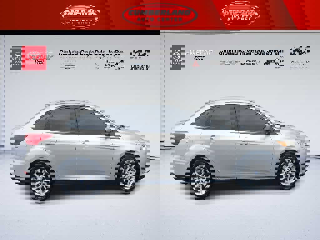 Used 2018 Ford Focus SE image 9