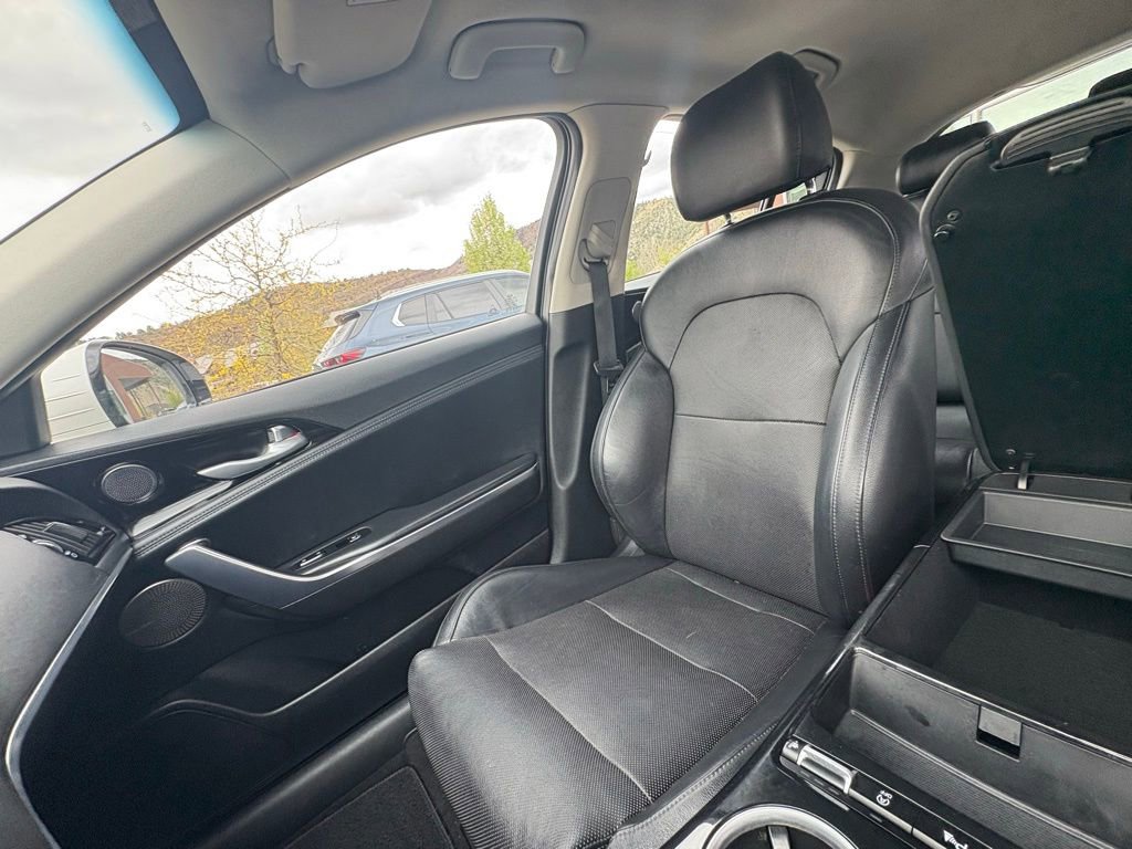 Certified 2018 Kia Stinger Premium image 23