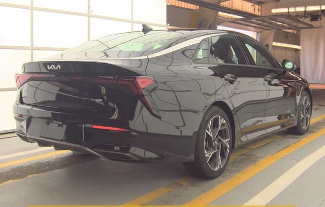 Used 2025 Kia K5 GT-Line w/ GT-Line Premium Package FWD image 4