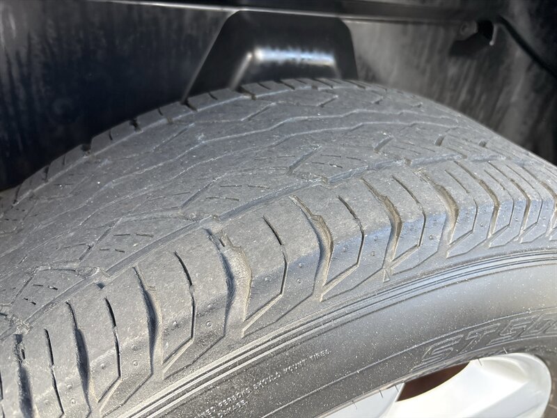 Used 2014 RAM 1500 Express AWD/4WD image 18