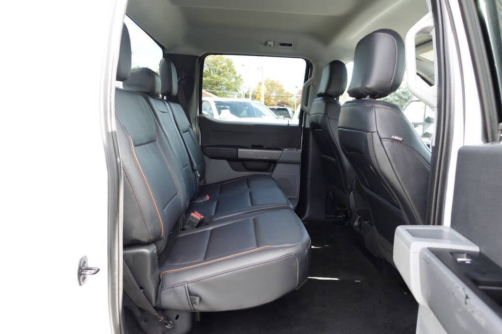 Used 2023 Ford F250 XLT AWD/4WD image 30