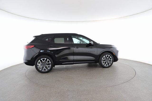 Used 2025 Chevrolet Blazer RS image 21