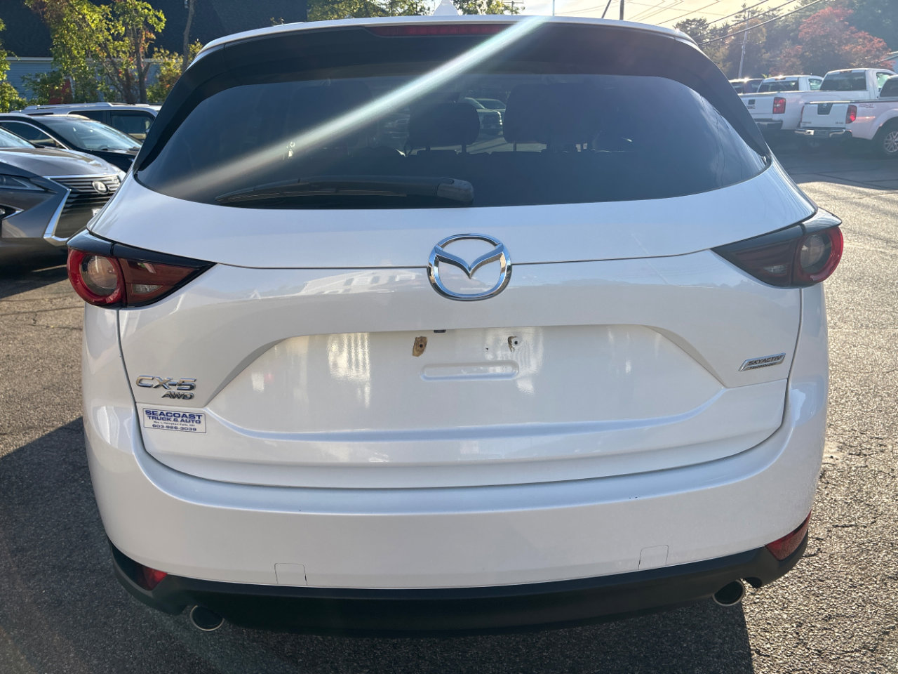 Used 2018 MAZDA CX-5 Touring image 4