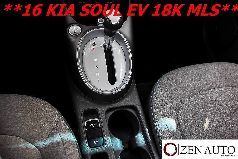 Used 2016 Kia Soul EV FWD image 18
