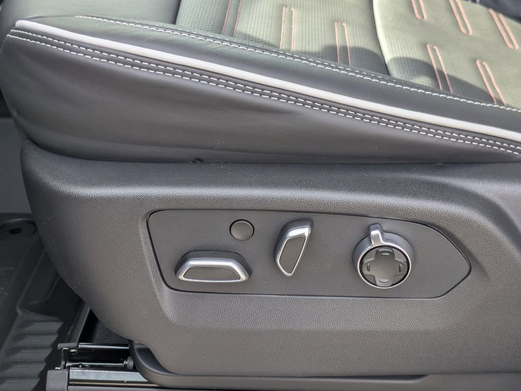 New 2026 GMC Sierra 2500 AT4X image 24