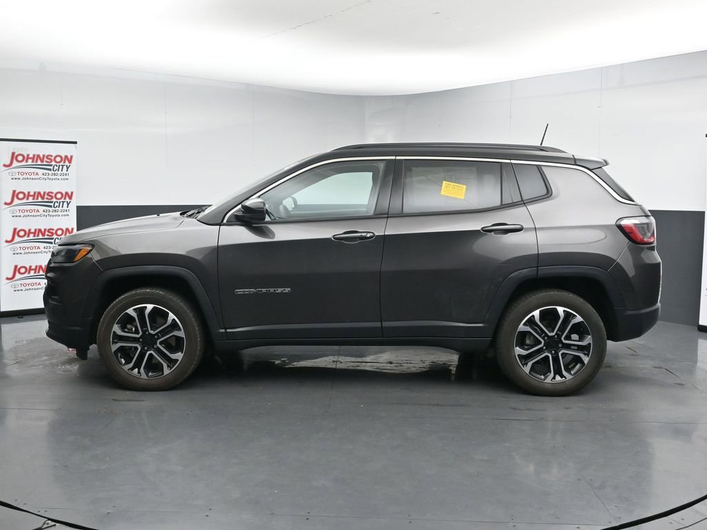 Used 2023 Jeep Compass Limited image 5