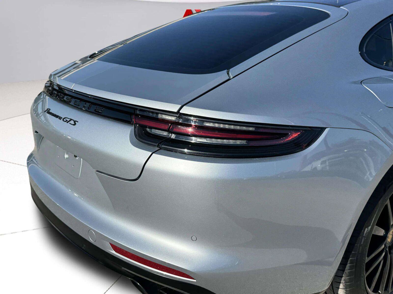 Used 2020 Porsche Panamera GTS AWD/4WD image 15