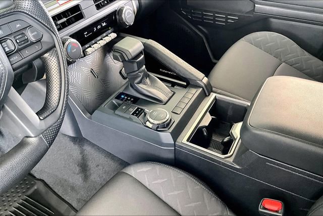 Used 2025 Toyota Tacoma SR5 image 15