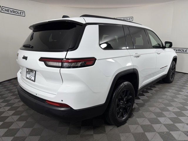 Used 2024 Jeep Grand Cherokee L Altitude image 6