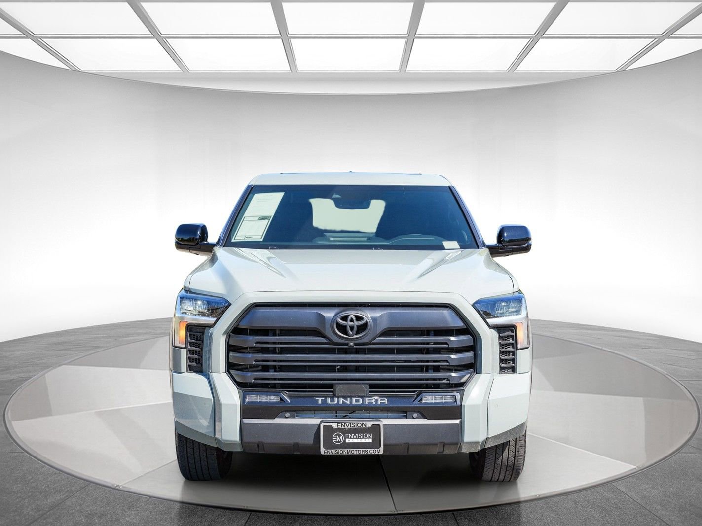 Used 2025 Toyota Tundra Limited AWD/4WD image 6