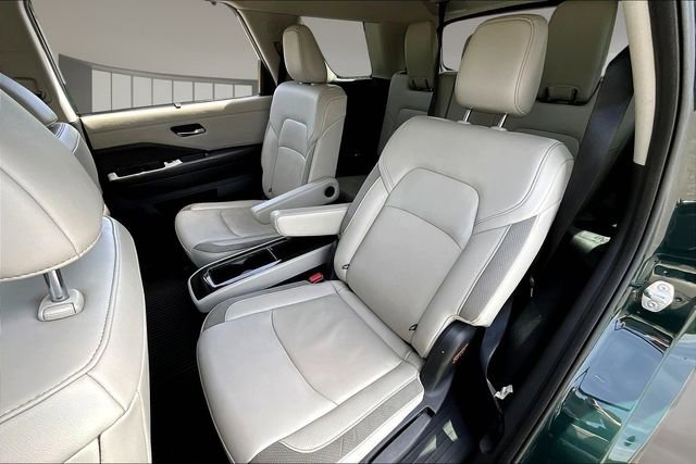 Used 2022 Nissan Pathfinder SL w/ SL Premium Package FWD image 21