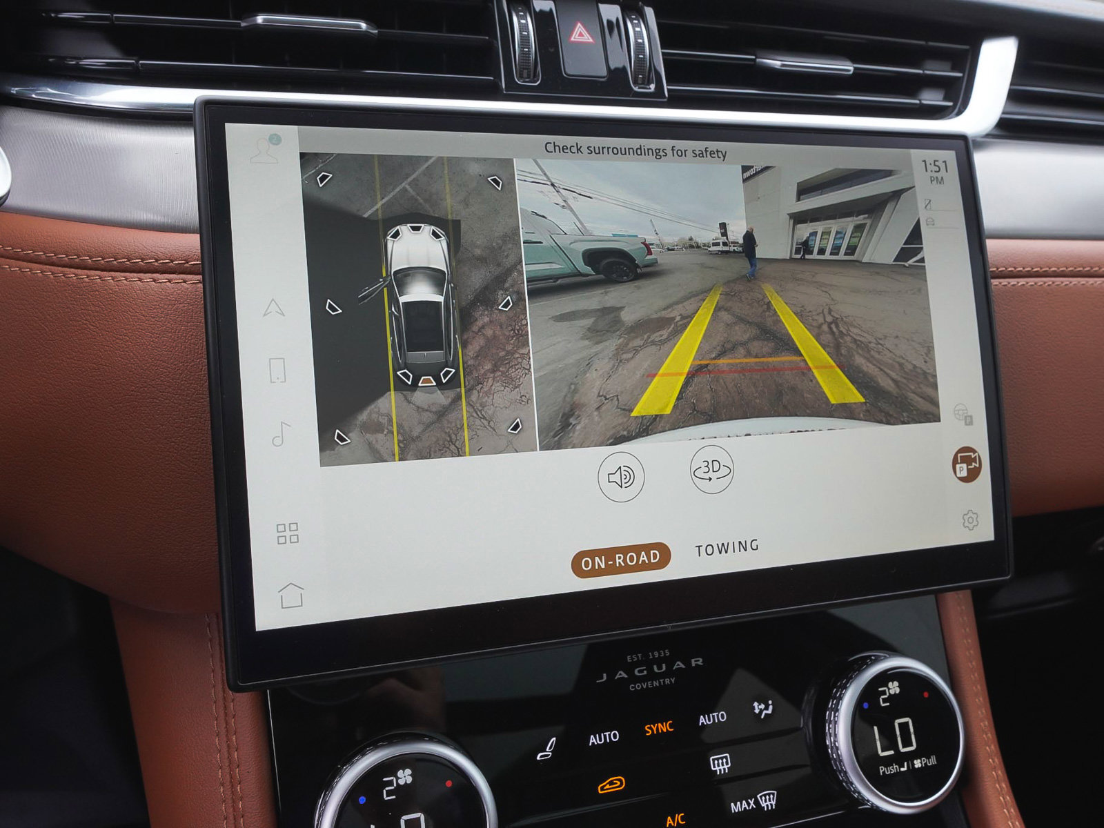 Used 2026 Jaguar F-PACE R-Dynamic S image 28