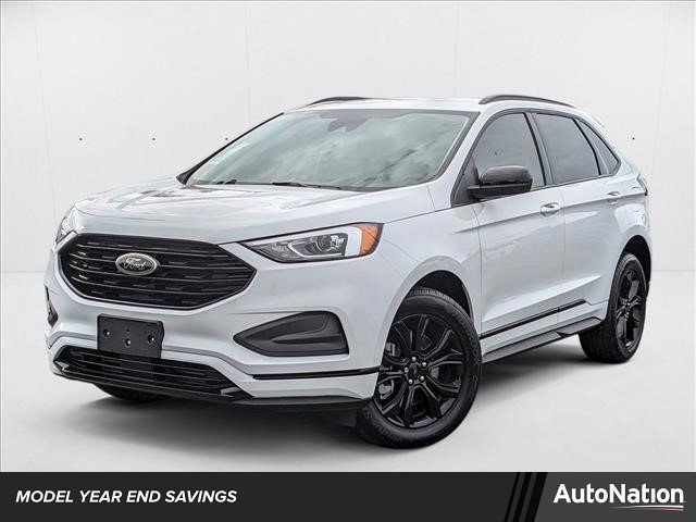 New 2024 Ford Edge SE w/ Black Appearance Package