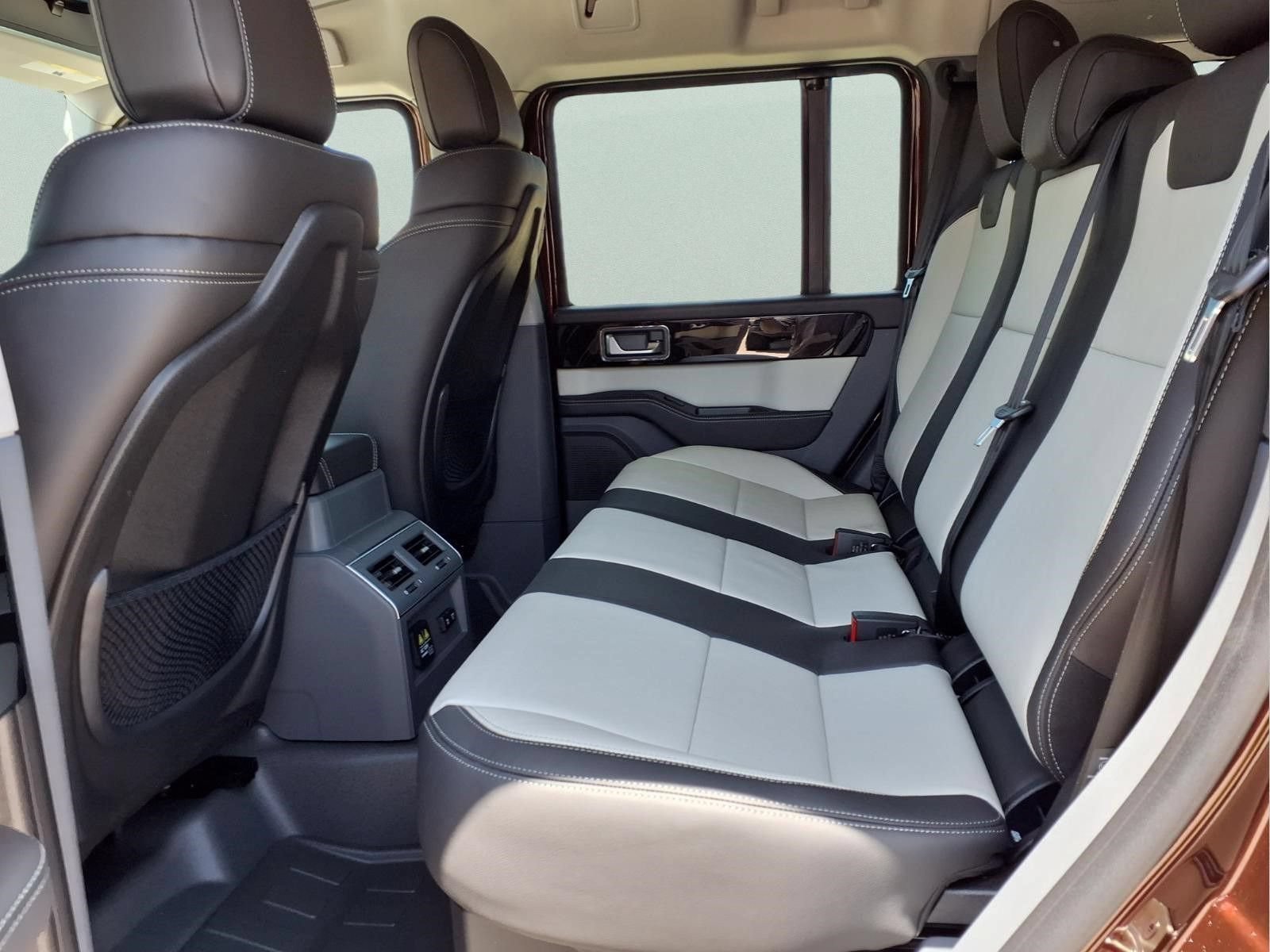 New 2026 INEOS Grenadier Station Wagon AWD/4WD image 10