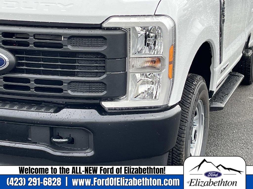New 2026 Ford F250 4x4 Regular Cab Super Duty image 11