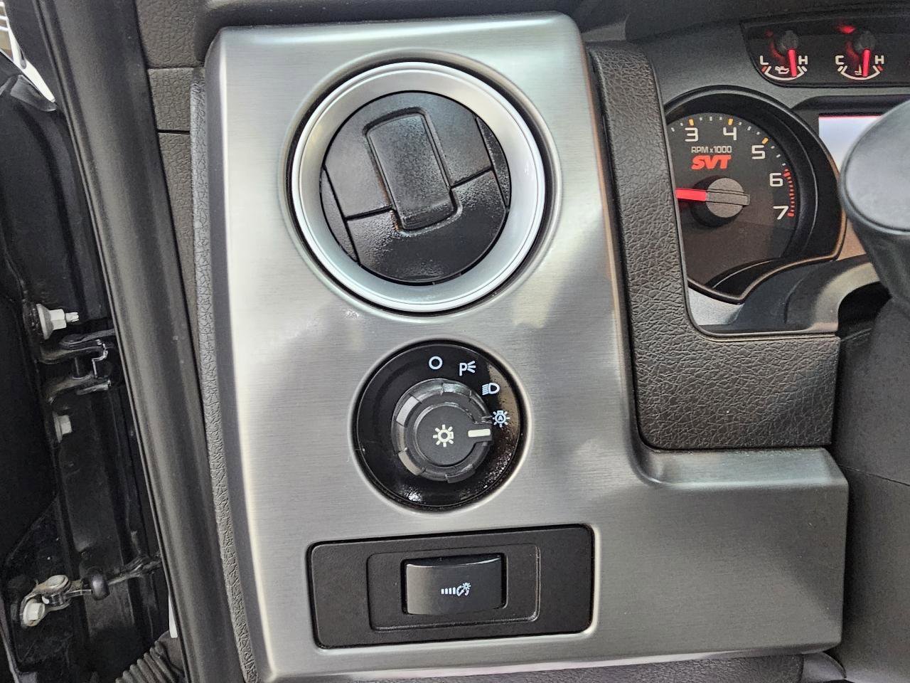 Used 2014 Ford F150 Raptor w/ Equipment Group 801A Luxury image 38