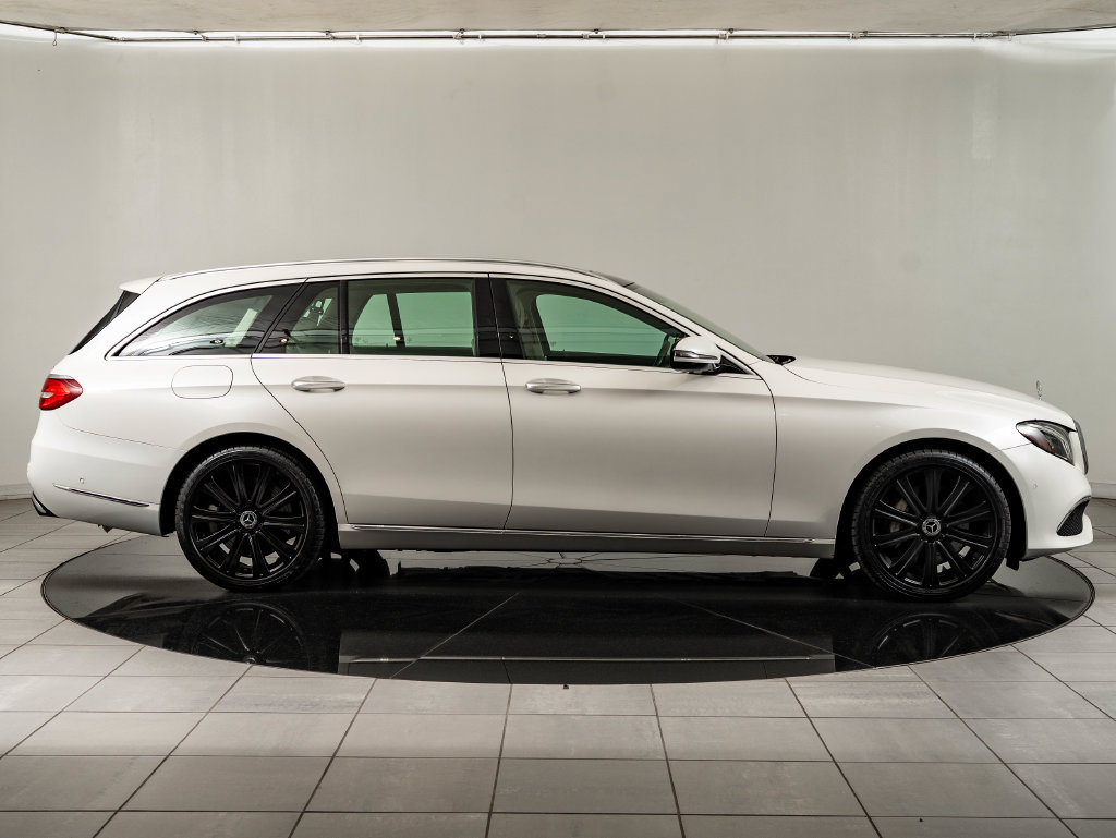 Used 2018 Mercedes-Benz E 400 4MATIC Wagon image 11