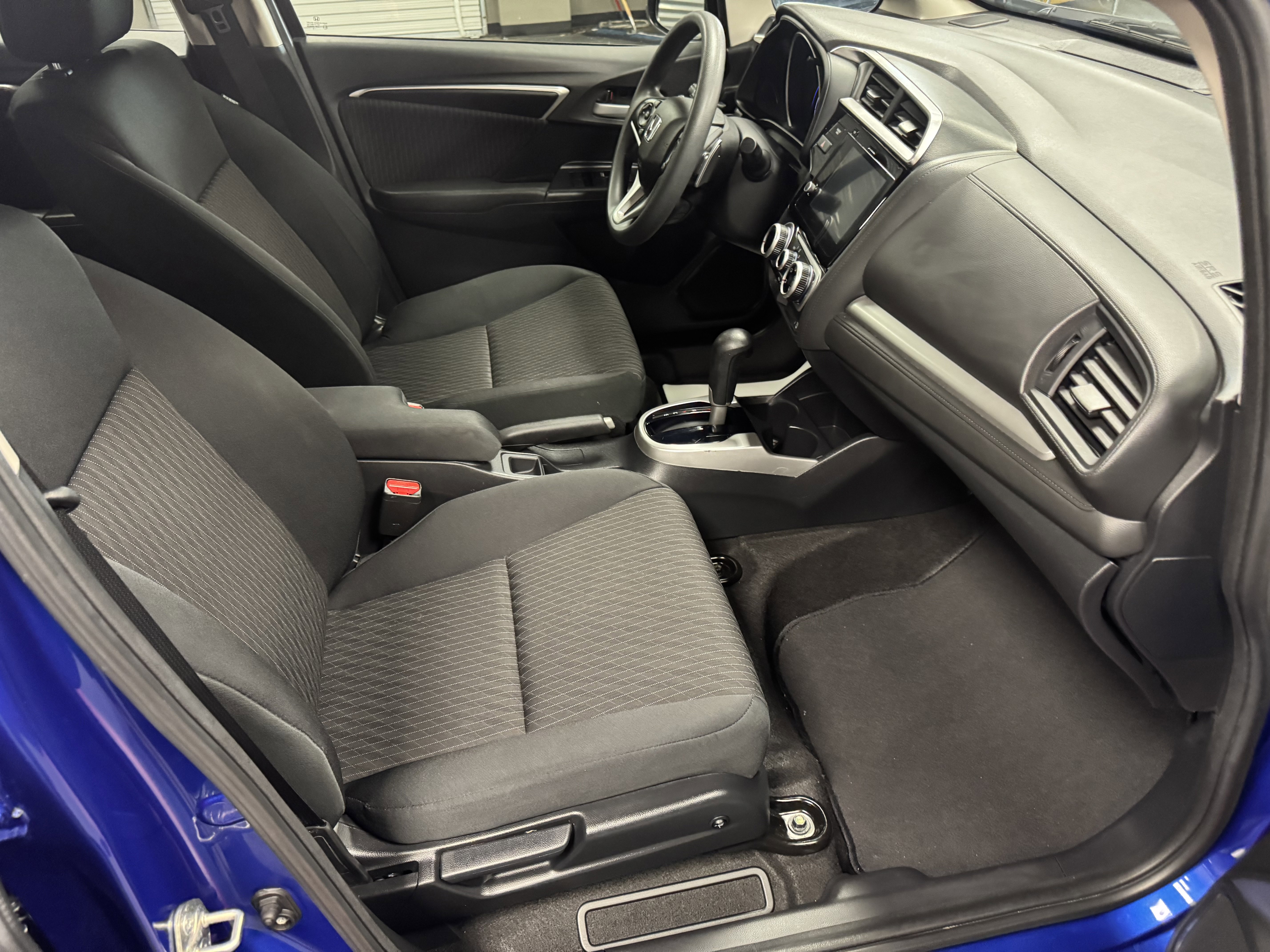 Used 2019 Honda Fit EX image 15