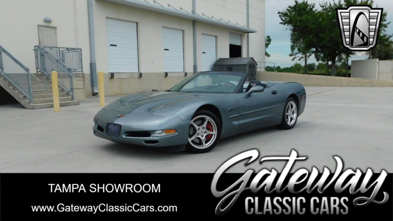 Used 2004 Chevrolet Corvette Convertible w/ Preferred Equipment Group image 1