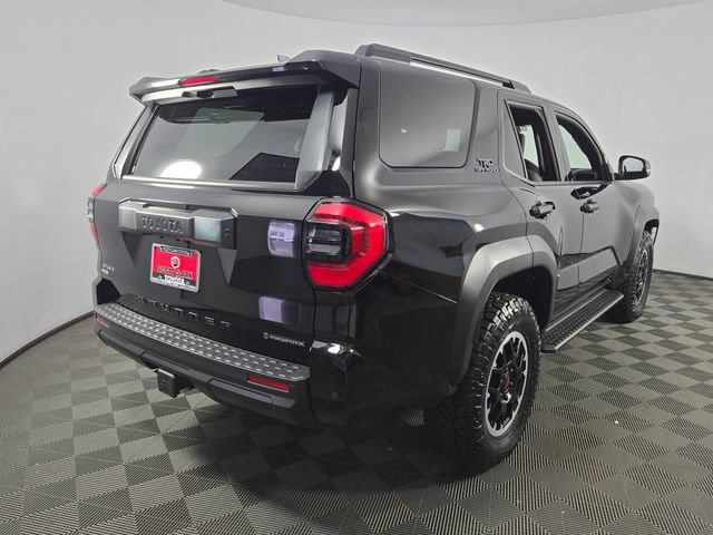 Used 2025 Toyota 4Runner TRD Off-Road AWD/4WD image 10
