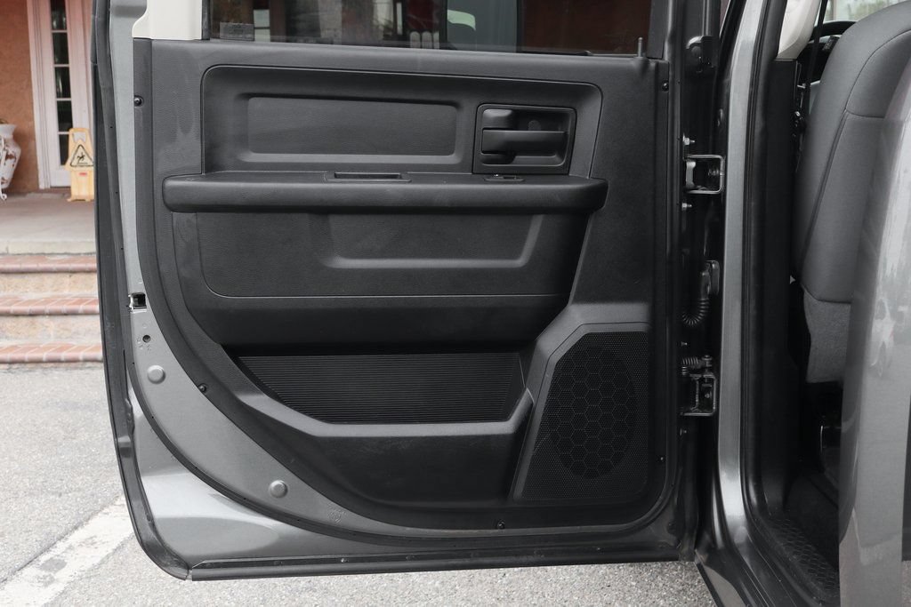 Used 2013 RAM 2500 Tradesman w/ Chrome Appearance Group AWD/4WD image 29