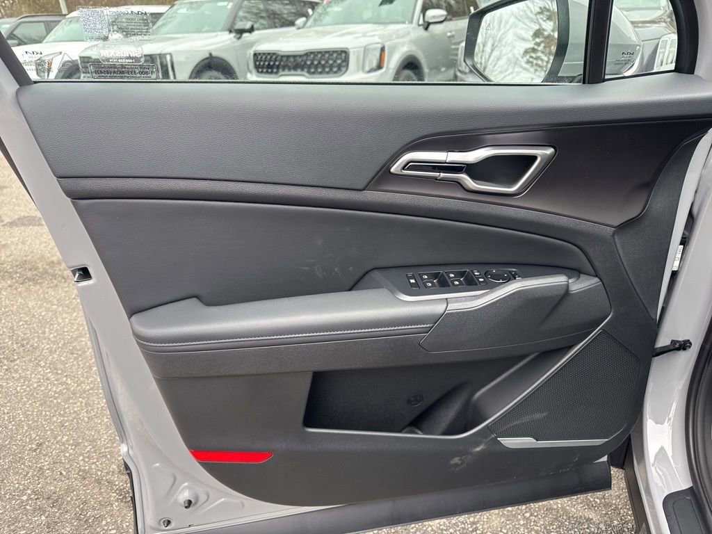 New 2026 Kia Sportage EX image 10