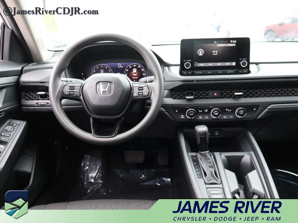 Used 2024 Honda Accord EX image 18