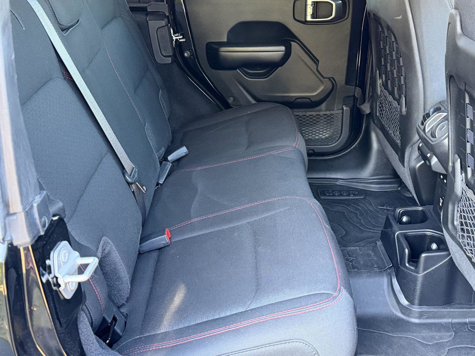 Used 2021 Jeep Wrangler Unlimited Rubicon image 29