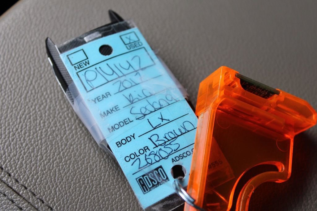 Used 2017 Kia Sedona LX w/ LX Essentials Premium Package image 34