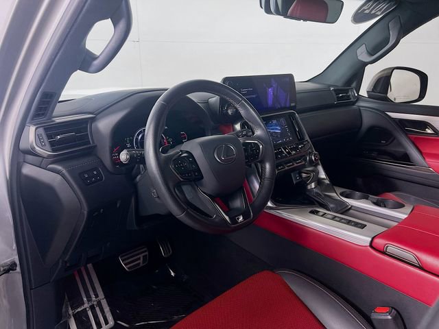 Used 2024 Lexus LX 600 F Sport image 11