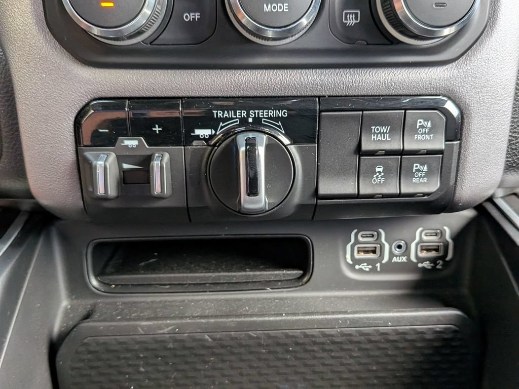 Used 2023 RAM 1500 Big Horn AWD/4WD image 20