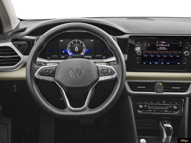 New 2025 Volkswagen Taos SE w/ Panoramic Sunroof Package image 8