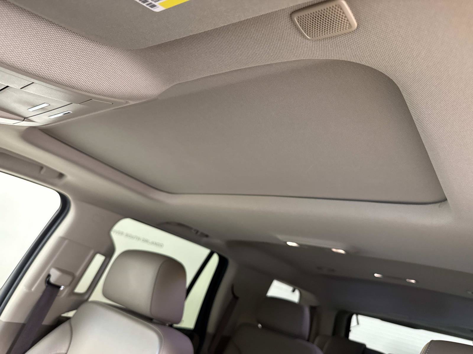 Used 2019 Chevrolet Tahoe LT w/ Luxury Package AWD/4WD image 21