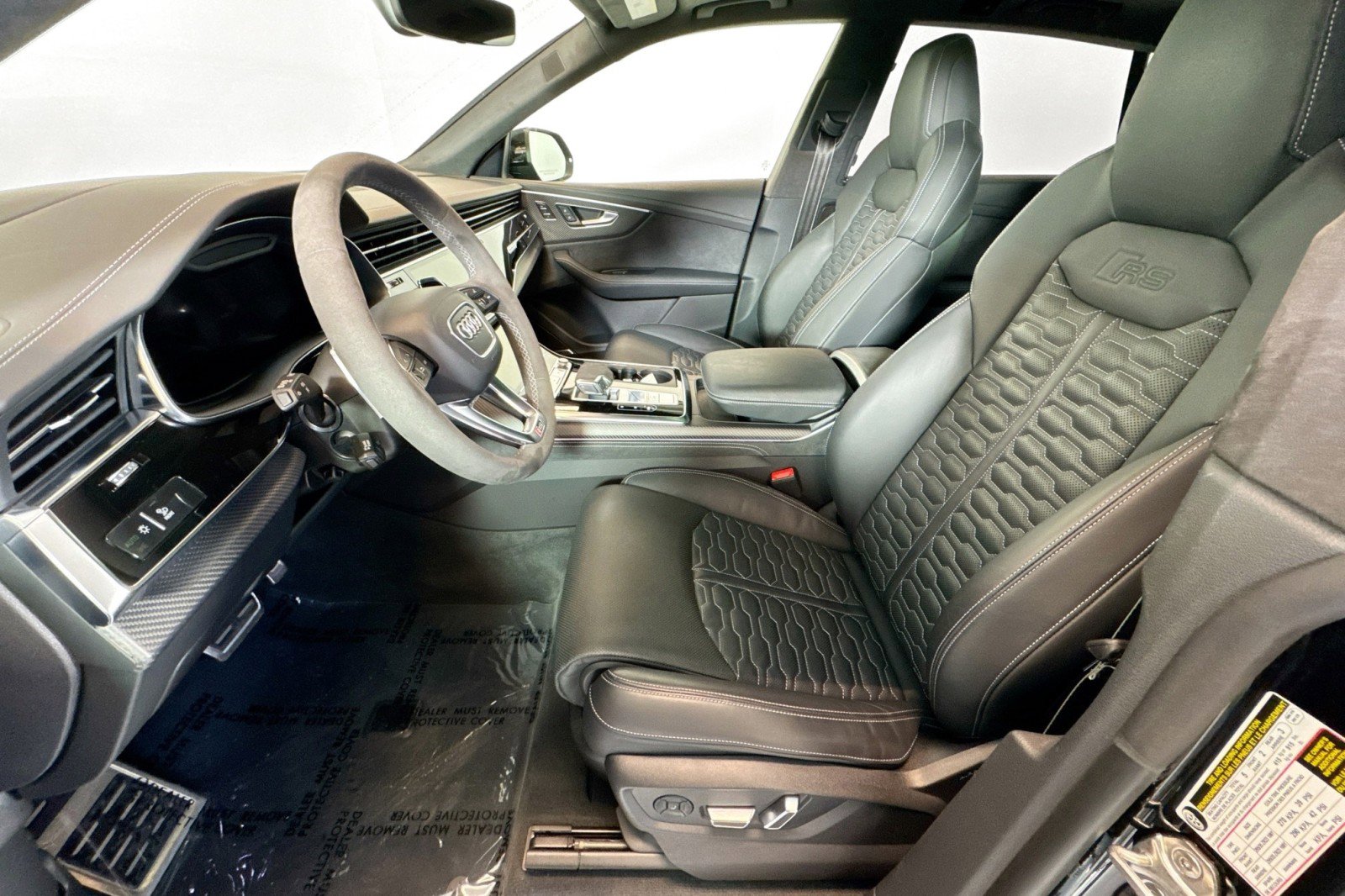 Used 2024 Audi RS Q8 image 19